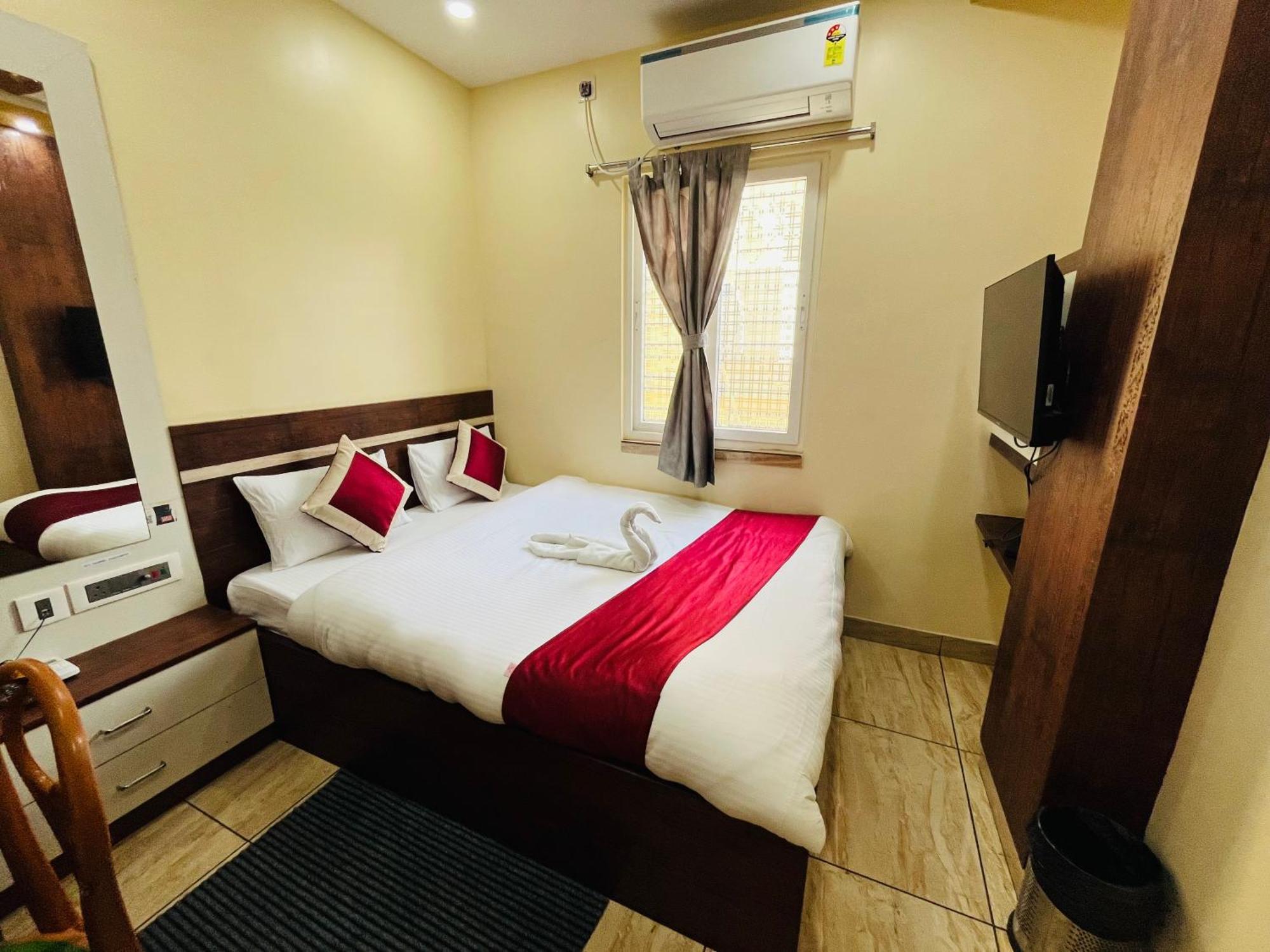 Hotel Kanan Inn Kolkata Exterior photo