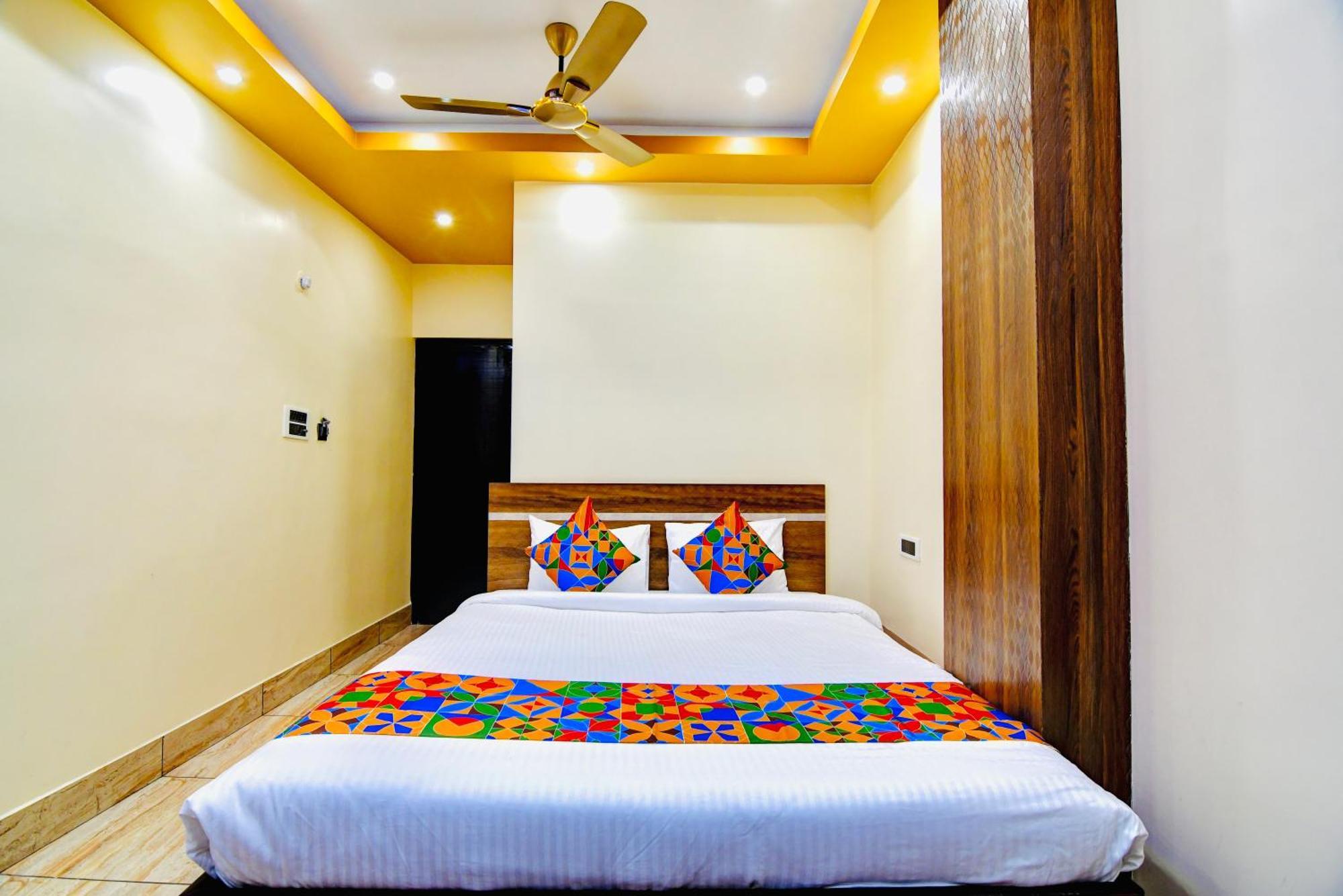 Hotel Kanan Inn Kolkata Exterior photo