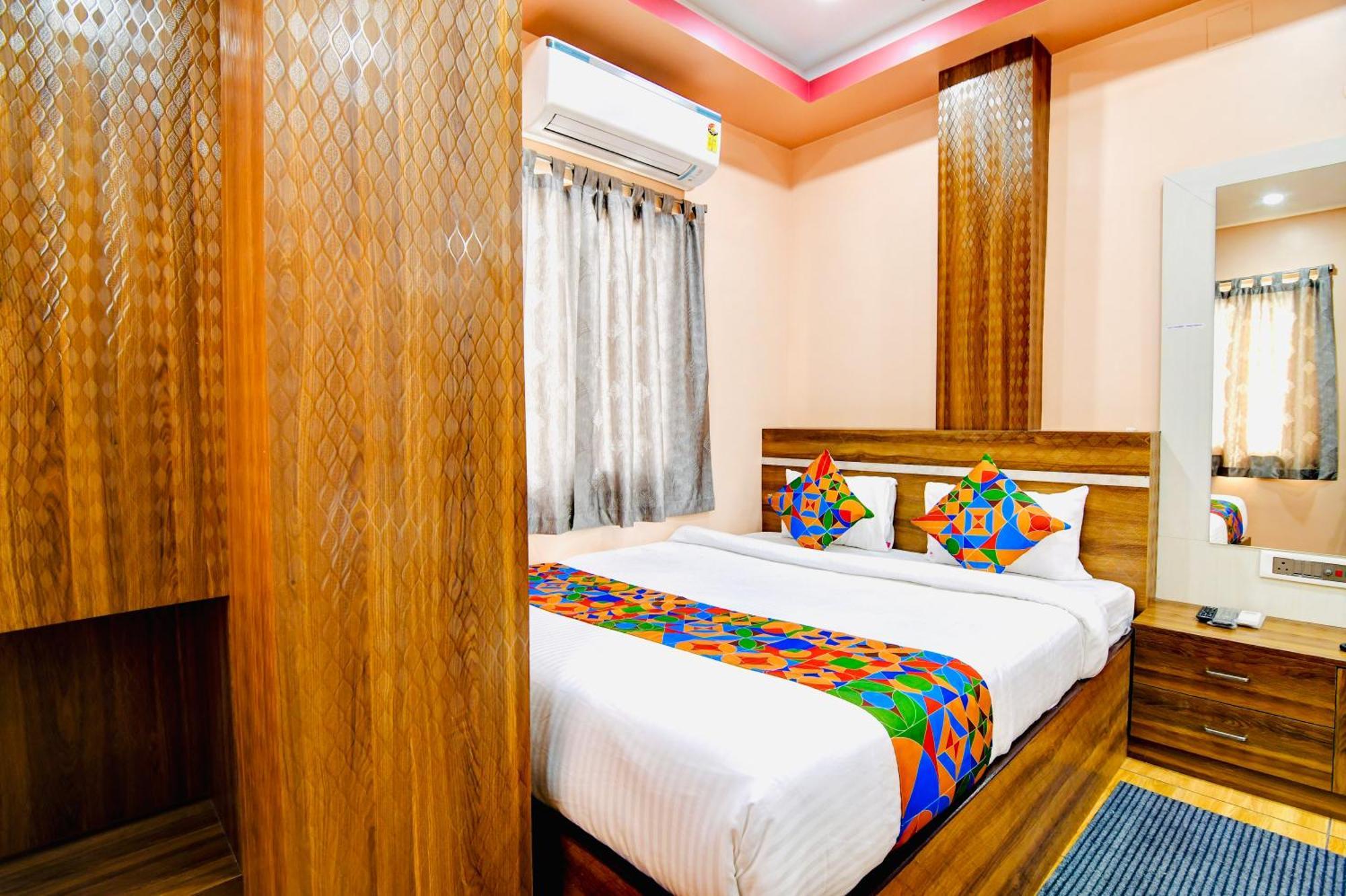 Hotel Kanan Inn Kolkata Exterior photo